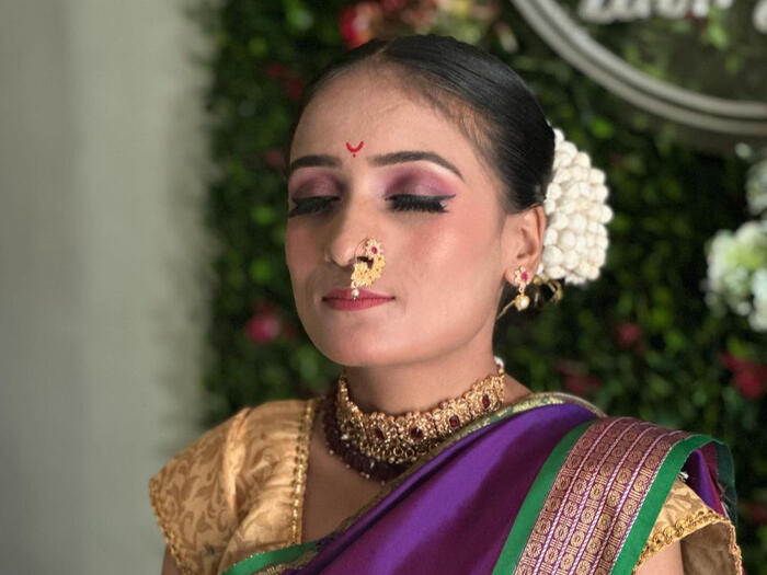 Maharashtrian makeup
